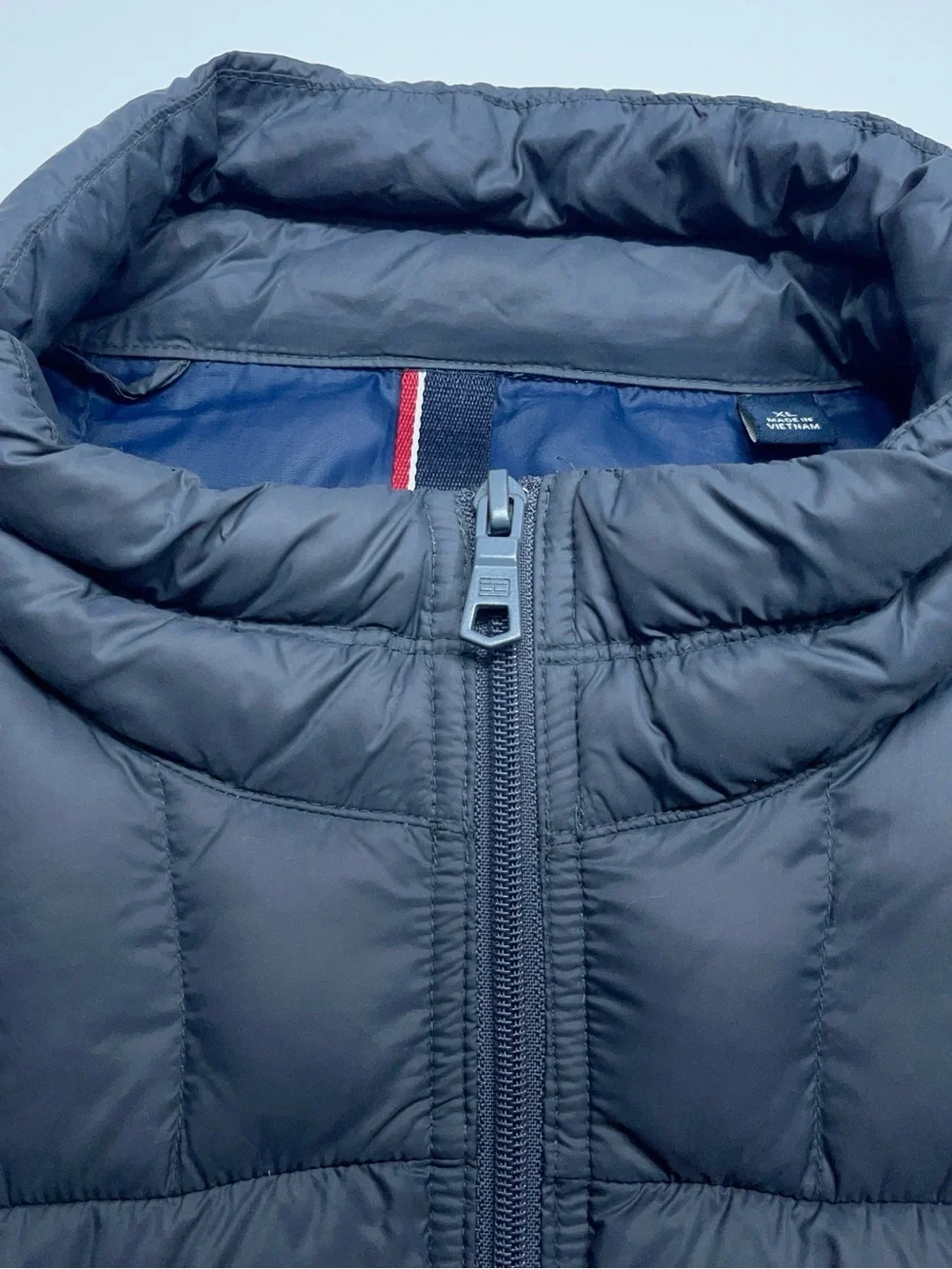 Tommy Hilfiger Down Puffer Jacket Mens Size XL Gray Lightweight Packable